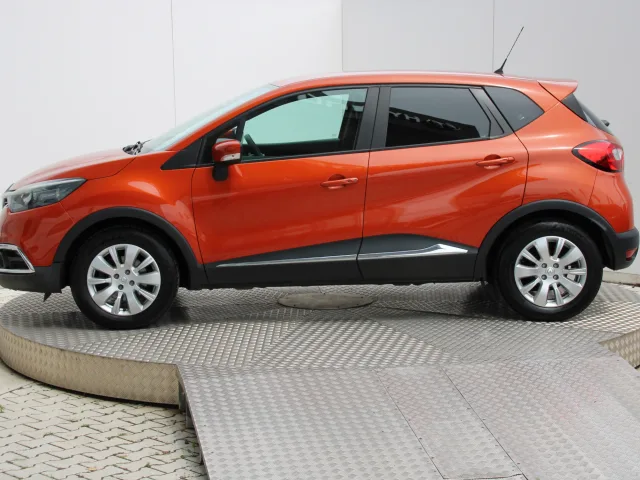 Renault Captur 1,5 dCi 66kW – fotografia 2 z 15
