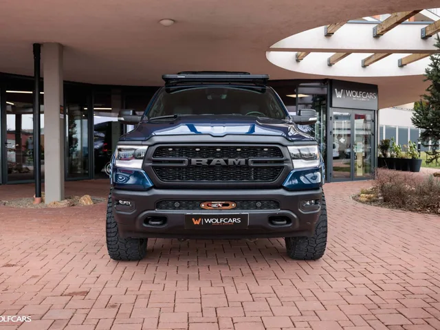 Dodge RAM 1500 5.7 V8 HEMI 4x4 LPG – fotografia 2 z 15