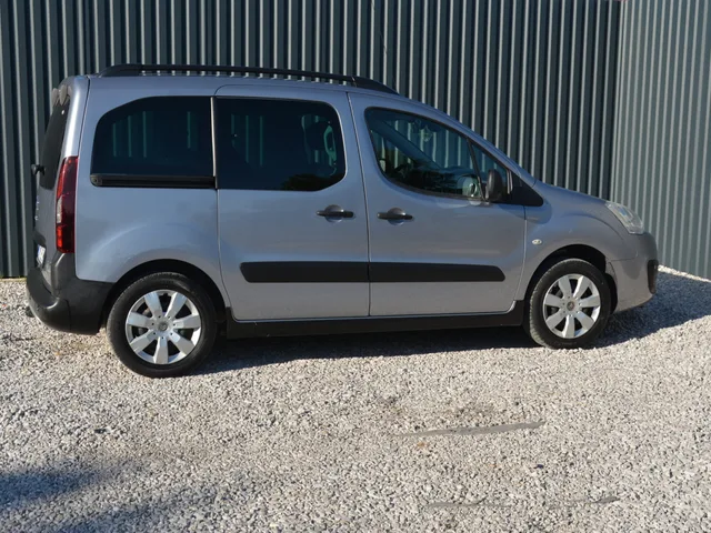 Citroen Berlingo 1.6 VTi – fotografia 6 z 15