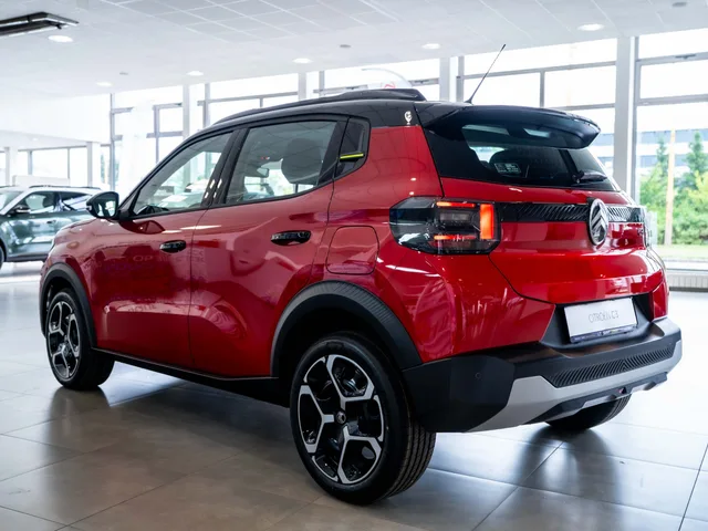 Citroën C3 PLUS Turbo 100 S&S – fotografia 4 z 9