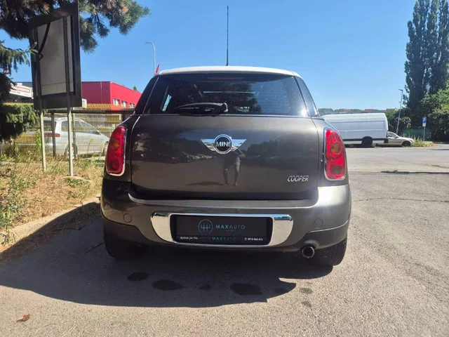 Mini Cooper 1.6 benzín 90 kW – fotografia 6 z 15