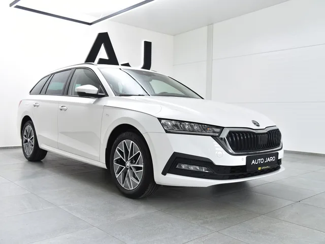 Škoda Octavia Combi 2.0 TDI Style DSG Style Style – fotografia 4 z 15