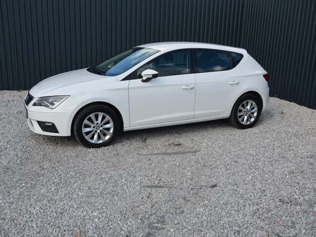 Seat Leon 1.6 TDI DSG – fotografia 3 z 15