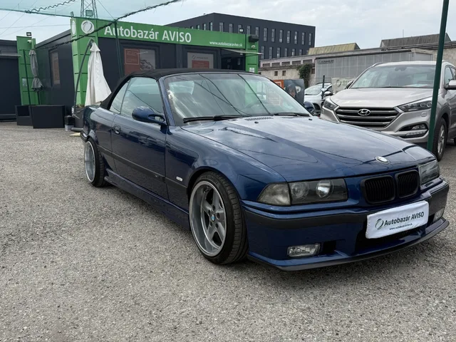 BMW 320i – fotografia 3 z 15