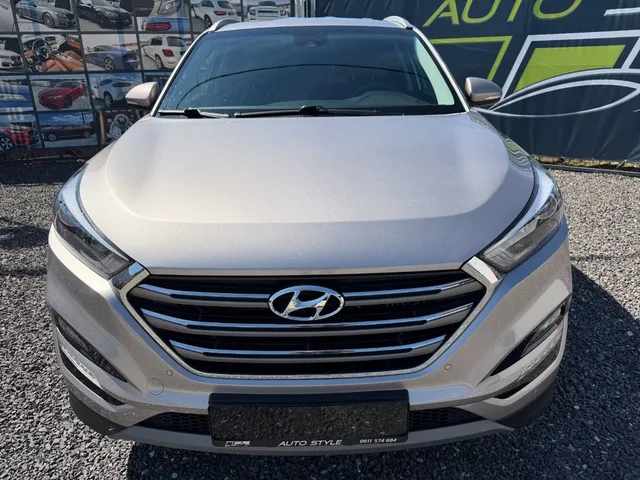 Hyundai Tucson 1.7 CRDi Comfort – fotografia 4 z 15