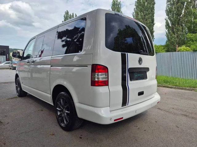Volkswagen T5 Transporter 2.0 TDI Combi DSG – fotografia 5 z 15