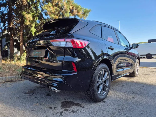 Ford Kuga 2.5 Duratec HEV 190k ST-Line X AWD eCVT – fotografia 5 z 15