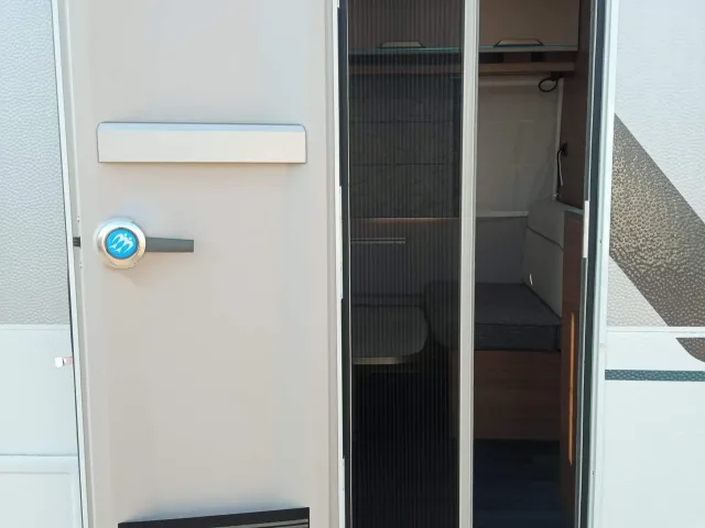 Knaus Sport 400 QD – fotografia 5 z 15