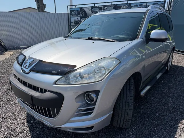 Peugeot 4007 2.2 HDi Confort Pack – fotografia 6 z 15