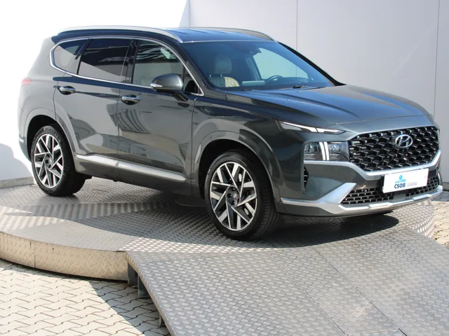 Hyundai Santa Fe 2.2 CRDi Premium 4x4 AT – fotografia 2 z 14