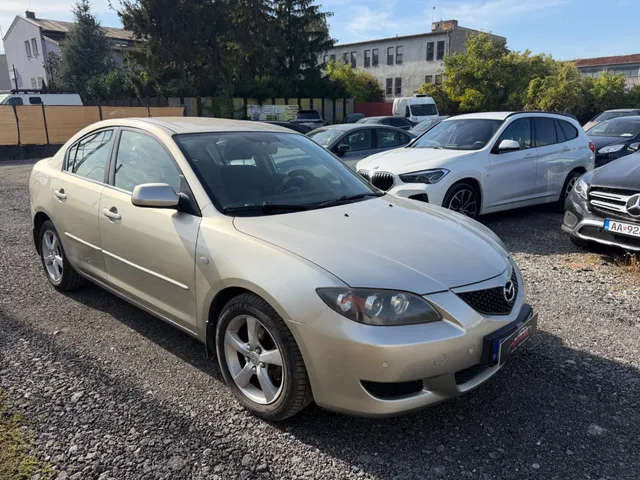 Mazda 3 1.6 MCD Comfort – fotografia 3 z 14