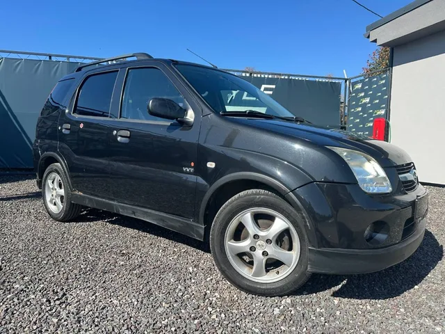 Suzuki Ignis 1.3 16V – fotografia 2 z 15