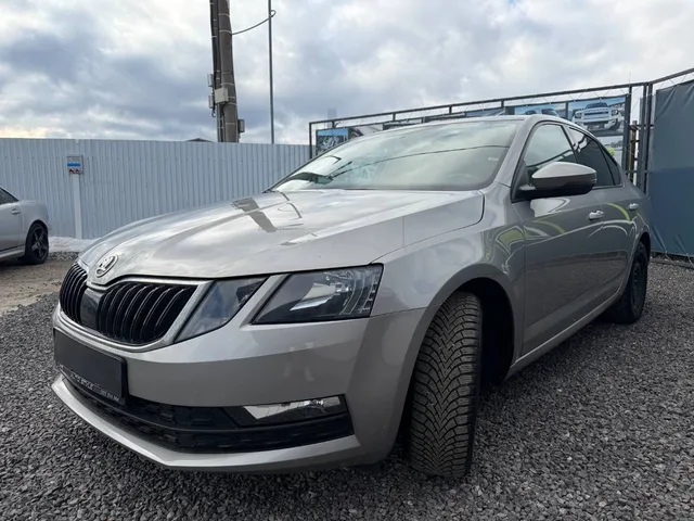 Škoda Octavia 1.2 TSI Active – fotografia 5 z 15