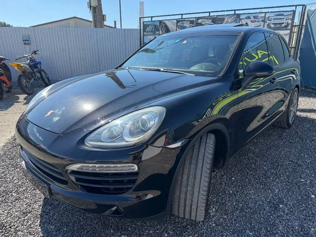 Porsche Cayenne Diesel Tiptronic S – fotografia 6 z 15