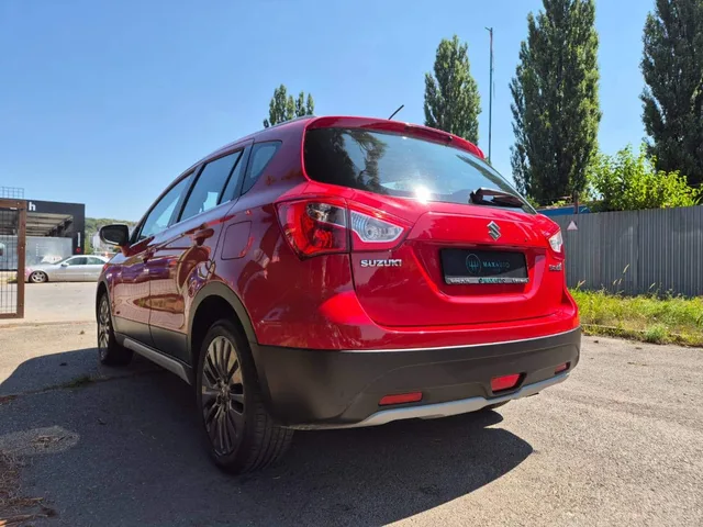 Suzuki SX4 S-Cross 1.6 i VVT Elegance 2WD – fotografia 4 z 15