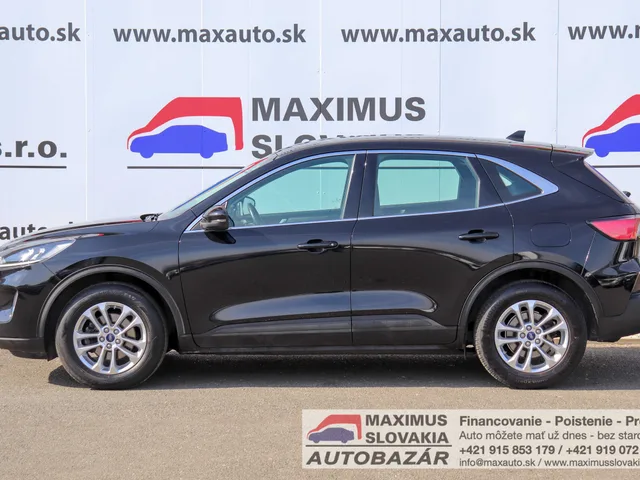 Ford Kuga 1.5 EcoBoost 150 Titanium | 2020 | 1. majiteľ | Serviska | KO – fotografia 4 z 15