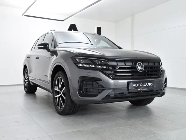Volkswagen Touareg 3.0 V6 TDI R-Line 4Motion Tiptronic – fotografia 3 z 15