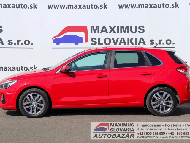 Hyundai i30 1.4 T-GDi 140 Comfort | 2018 | 1. majiteľ SR | Garážované | Serviska – fotografia 4 z 15