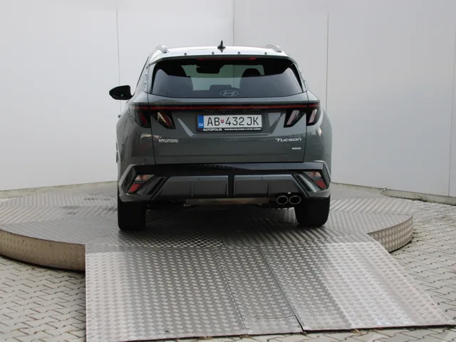 Hyundai Tucson 1.6 T-GDi MHEV 4x4 N Line – fotografia 4 z 15