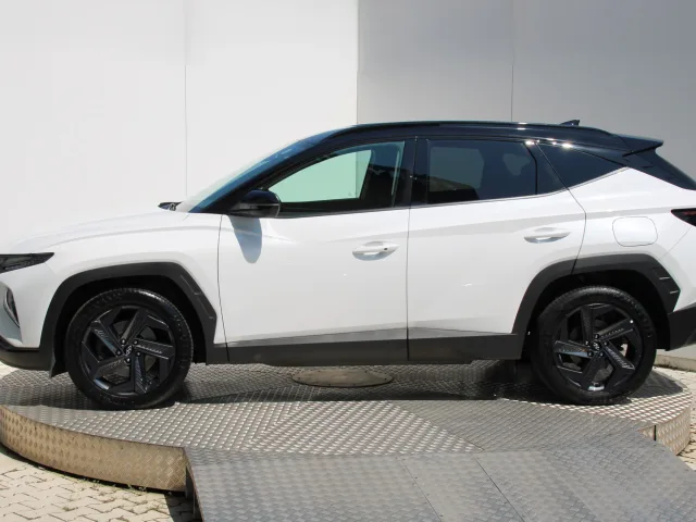 Hyundai Tucson 1.6 T-GDi Play – fotografia 2 z 15