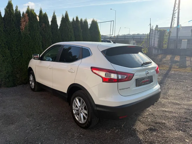 Nissan Qashqai dCi 130 Xtronic N-Tec – fotografia 5 z 15