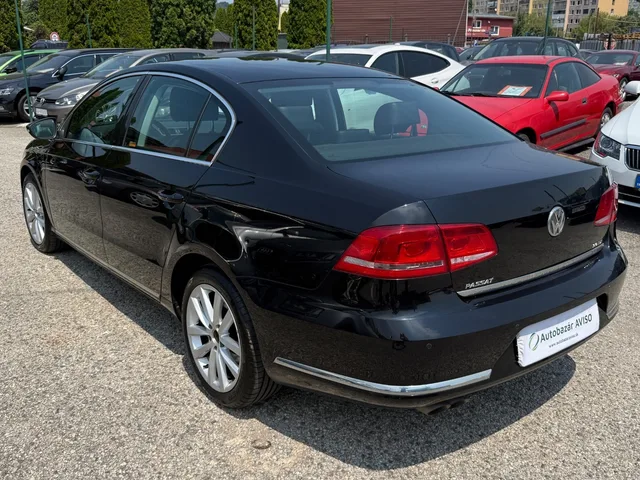 Volkswagen Passat 2.0 TDI BMT Highline – fotografia 4 z 15