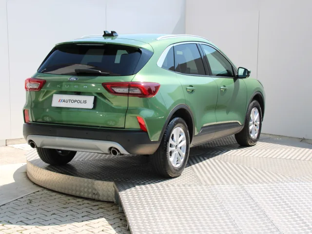 Ford Kuga Titanium 1.5 EcoBoost A/T – fotografia 6 z 15