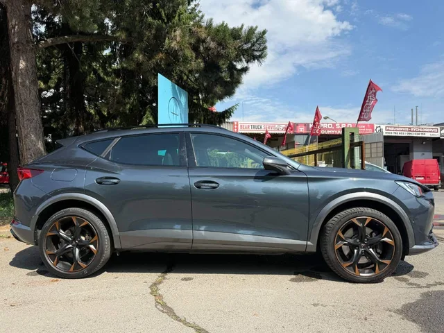 Cupra Formentor 1.4 TSI eHybrid 245k DSG Veloz – fotografia 5 z 15