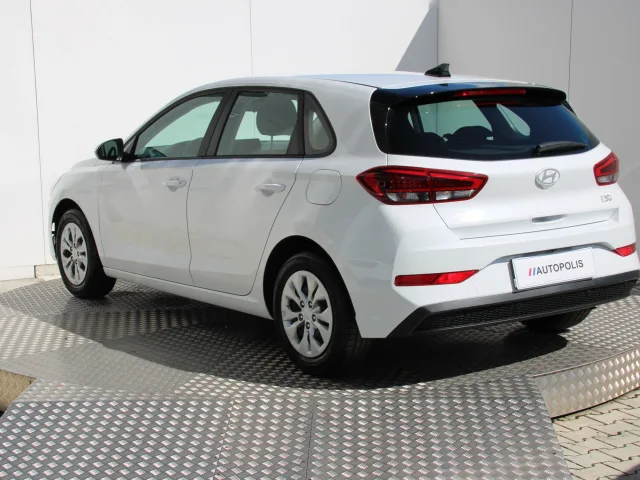 Hyundai i30 1,5 DPi Comfort – fotografia 3 z 15