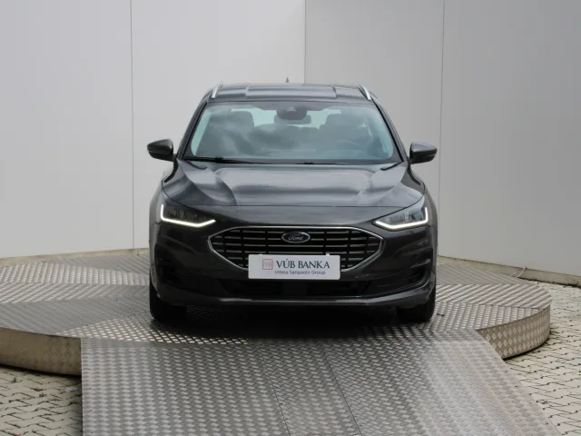 Ford Focus Combi 1.0 EcoBoost mHEV Titanium – fotografia 3 z 15