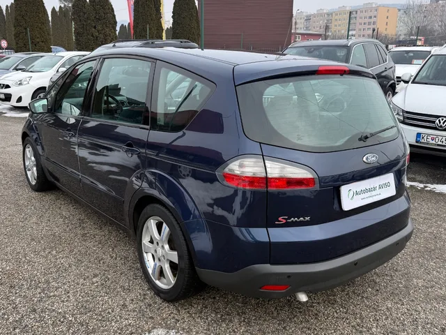 Ford S-Max 2.0 TDCi Trend – fotografia 6 z 15