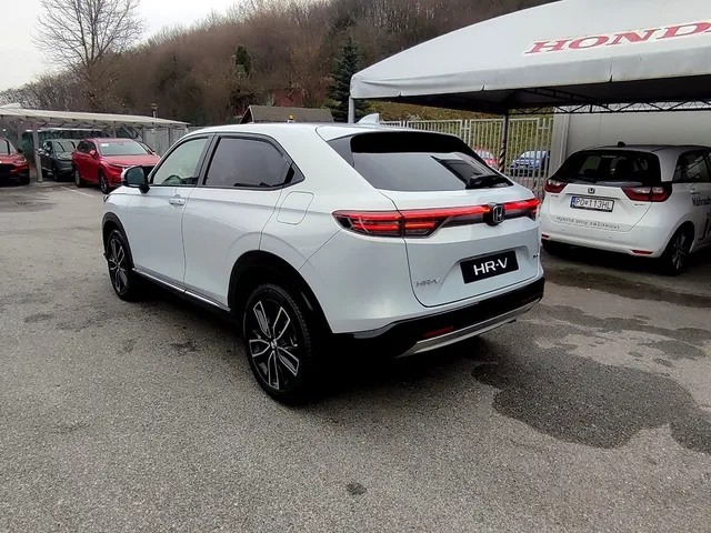 HONDA HR-V 1.5 e:HEV Advance e-CVT – fotografia 5 z 15