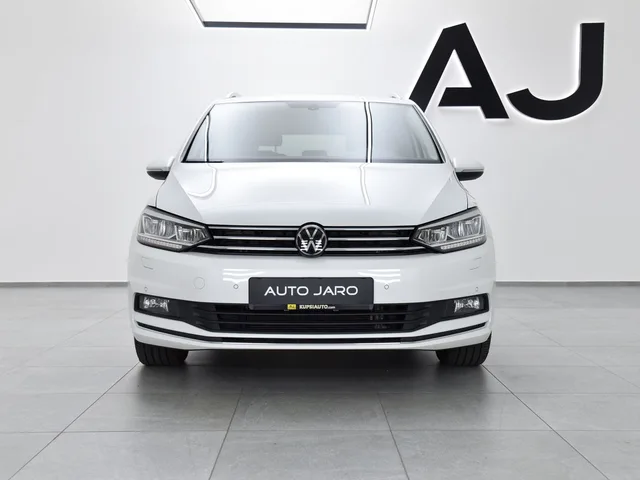 Volkswagen Touran 2.0 TDI Highline DSG – fotografia 3 z 15