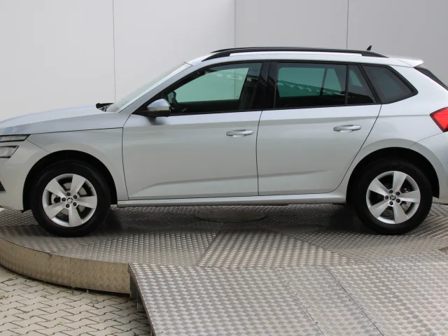 Škoda Kamiq 1.0 TSI 81 kW Ambition – fotografia 3 z 15