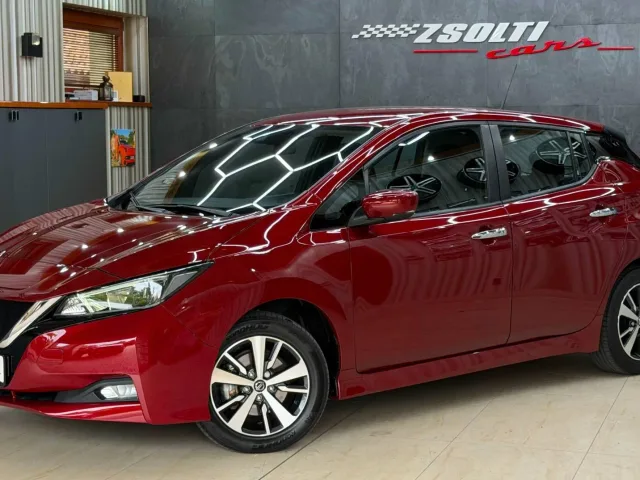 Nissan Leaf 40kWh Acenta – fotografia 4 z 15