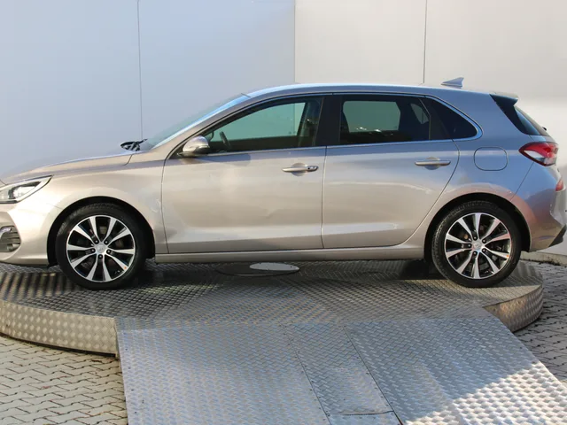 Hyundai i30 1.4 T-GDI Style – fotografia 2 z 15