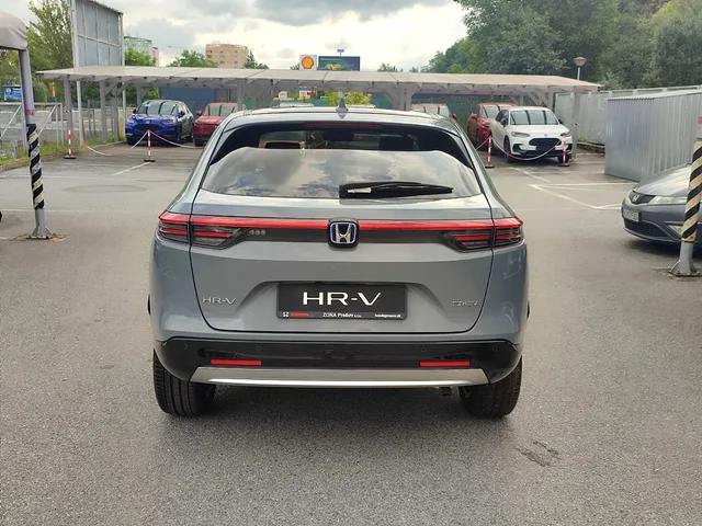 HONDA HR-V 1.5 e:HEV Advance e-CVT MR2025 – fotografia 6 z 15