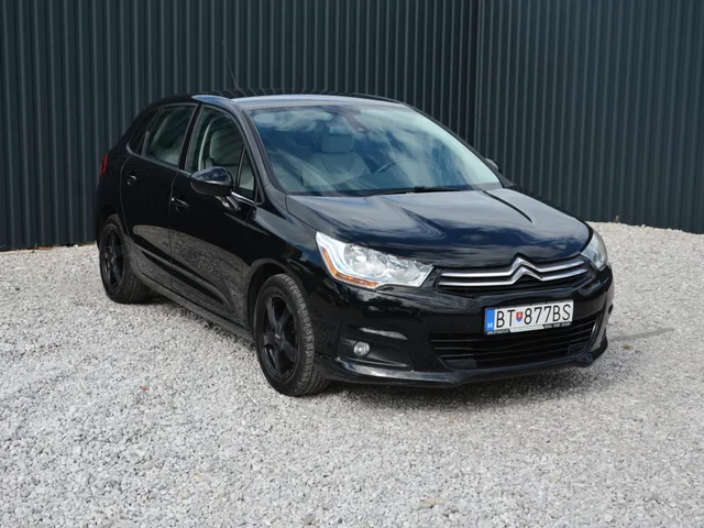 Citroën C4 1.6 VTI – fotografia 5 z 15