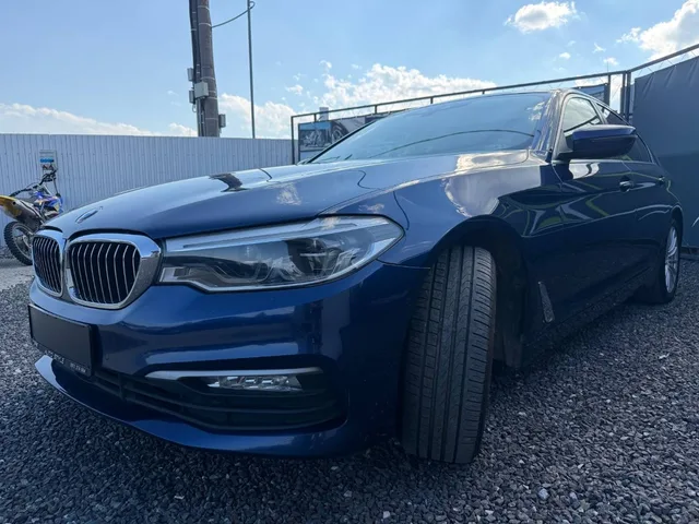BMW 540i xDrive – fotografia 5 z 15