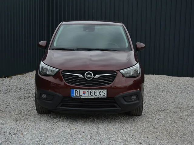 Opel Crossland X 1.2 benzín – fotografia 2 z 15