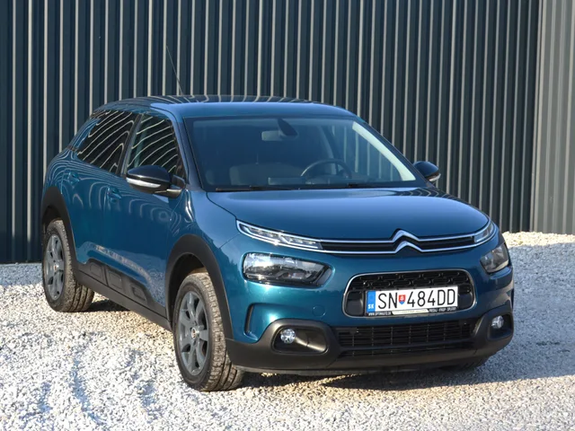 Citroën C4 Cactus 1.2 Benzín, Shine – fotografia 6 z 15
