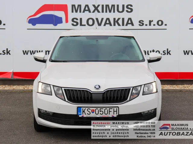 Škoda Octavia 1.6 TDI Ambition – fotografia 2 z 15
