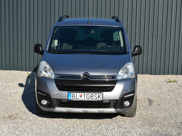 Citroen Berlingo 1.6 VTi – fotografia 2 z 15