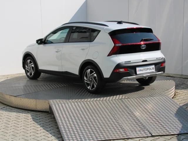 Hyundai Bayon 1.2 MPi – fotografia 3 z 15
