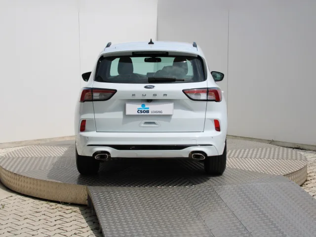 Ford Kuga 1.5 TDCi 88 kW A/T8 – fotografia 4 z 15