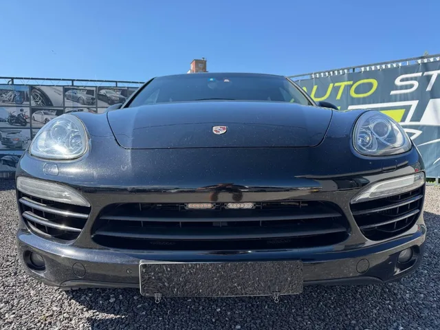 Porsche Cayenne Diesel Tiptronic S – fotografia 3 z 15