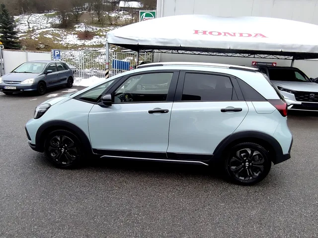 HONDA JAZZ CROSSTAR ADVANCE 1.5 e CVT HYBRID MR2025 – fotografia 5 z 15