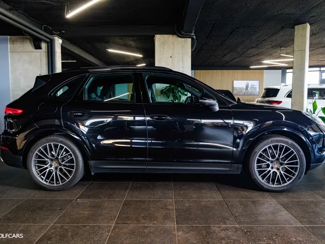Porsche Cayenne 3.0 V6 4x4 – fotografia 6 z 15