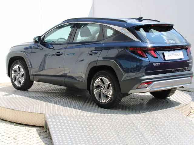 Hyundai Tucson 1,6 T-GDi HEV Family – fotografia 3 z 15