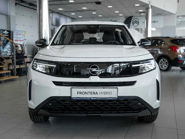 Opel Frontera 1.2 Hybrid 107 kW – photo 2 of 14